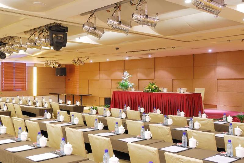 San Want Hotel Hszining Kültér fotó