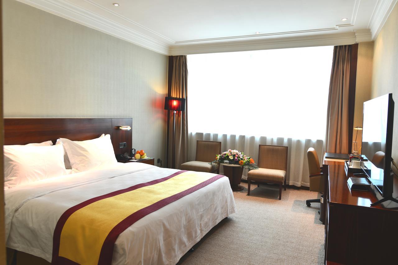 San Want Hotel Hszining Kültér fotó