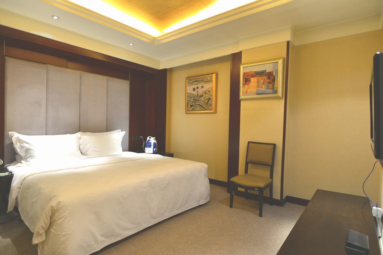 San Want Hotel Hszining Kültér fotó